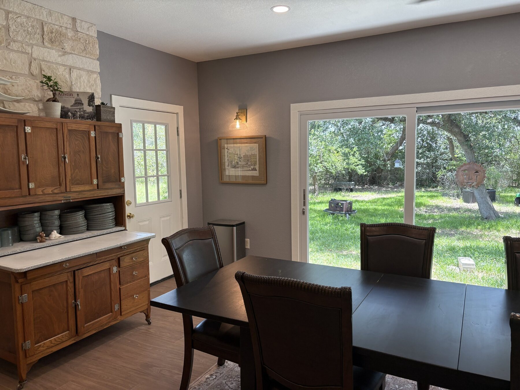 Dining room thumbnail